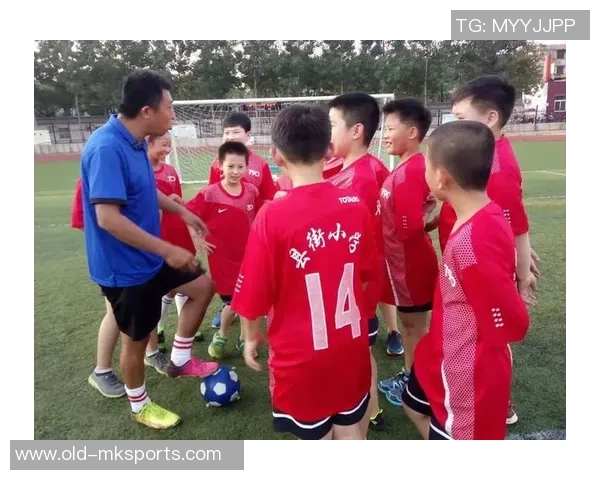 探索上海五人足球场的魅力与乐趣体验足球运动的激情与团队精神